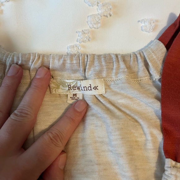 Woman’s rewind tank - Picture 3 of 4